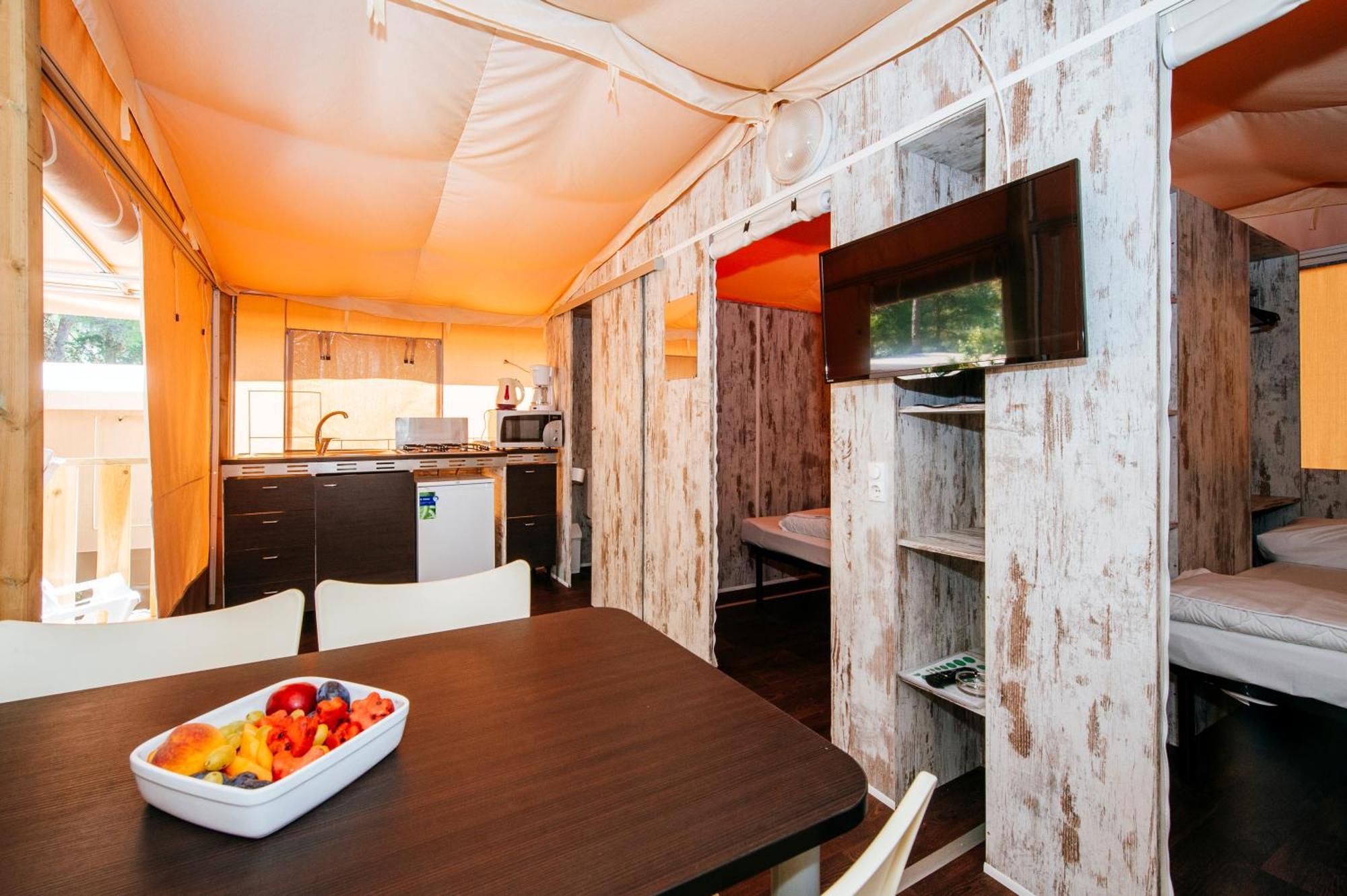 Zaton Holiday Resort Glamping Tents Nin Rom bilde